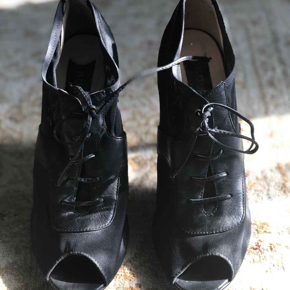 Heels for sale 👠✨